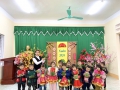 Hoạt động trải nghiệm gói bánh chưng đón tết của các bé tại trường Mầm Non Tân Lập